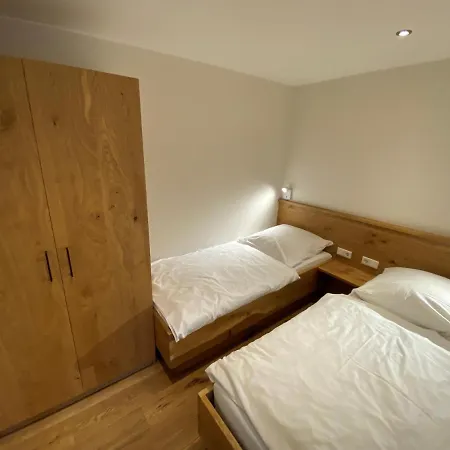 Berggasthof Zur Glocke Guest house 3*