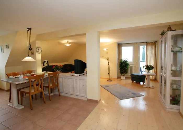 Berggasthof Zur Glocke Gasthuis 3*